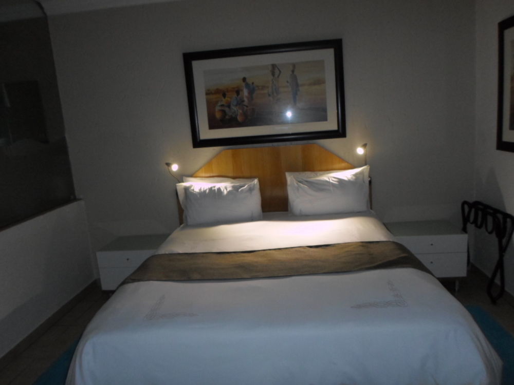 Europrime Hotel Boksburg Ngoại thất bức ảnh