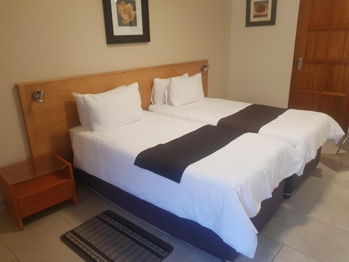 Europrime Hotel Boksburg Ngoại thất bức ảnh