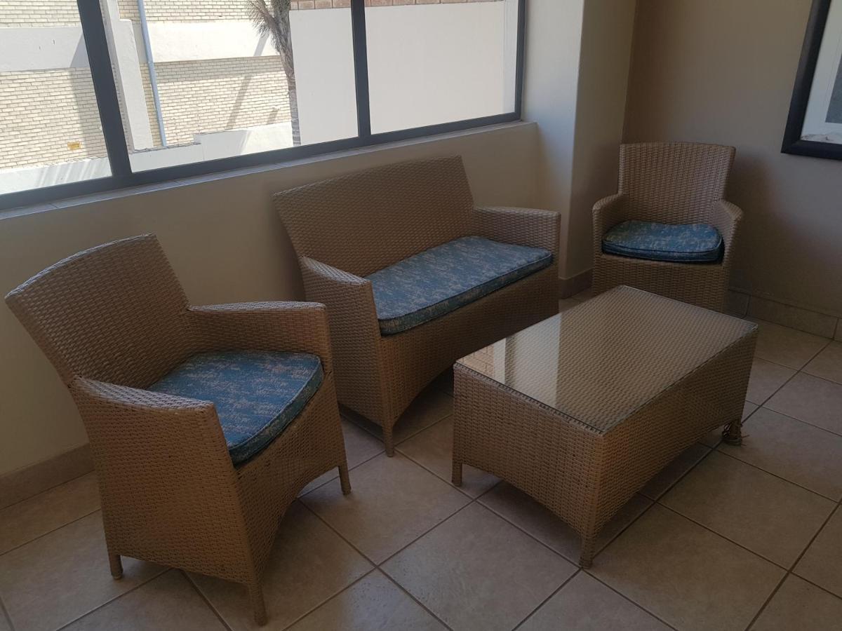 Europrime Hotel Boksburg Ngoại thất bức ảnh